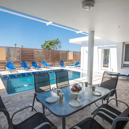 Feriehus Moderne Ferienvilla In Ayia Napa