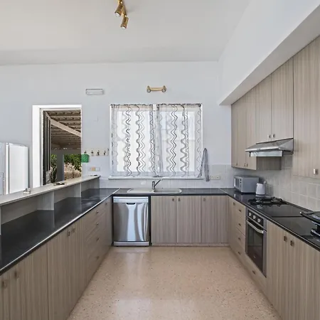 Moderne Ferienvilla In Feriehus Ayia Napa