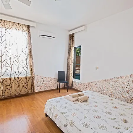 Feriehus Moderne Ferienvilla In Ayia Napa