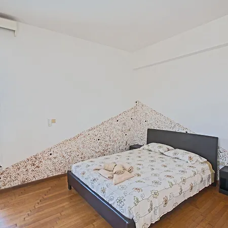Moderne Ferienvilla In Ayia Napa